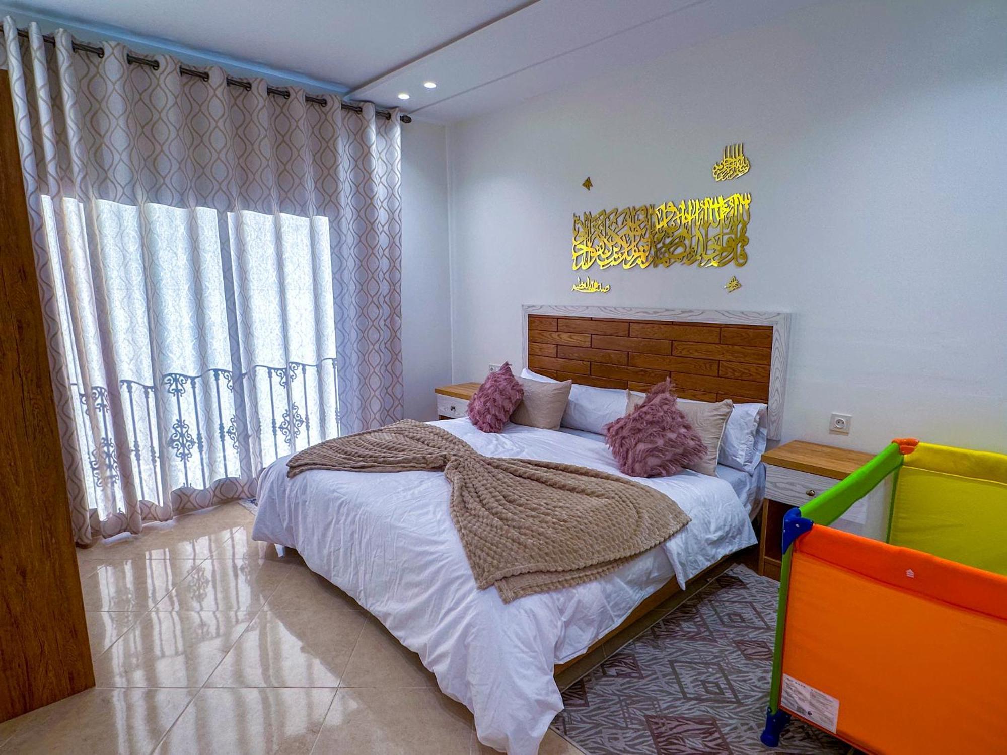 Luxury Of Mesnana - Stay With Low Budget タンジェ エクステリア 写真