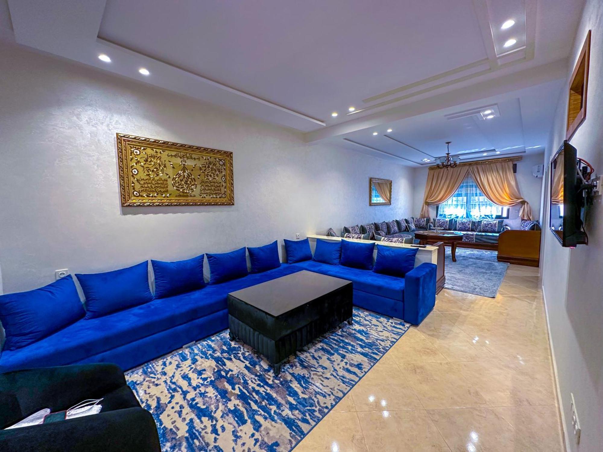 Luxury Of Mesnana - Stay With Low Budget タンジェ エクステリア 写真