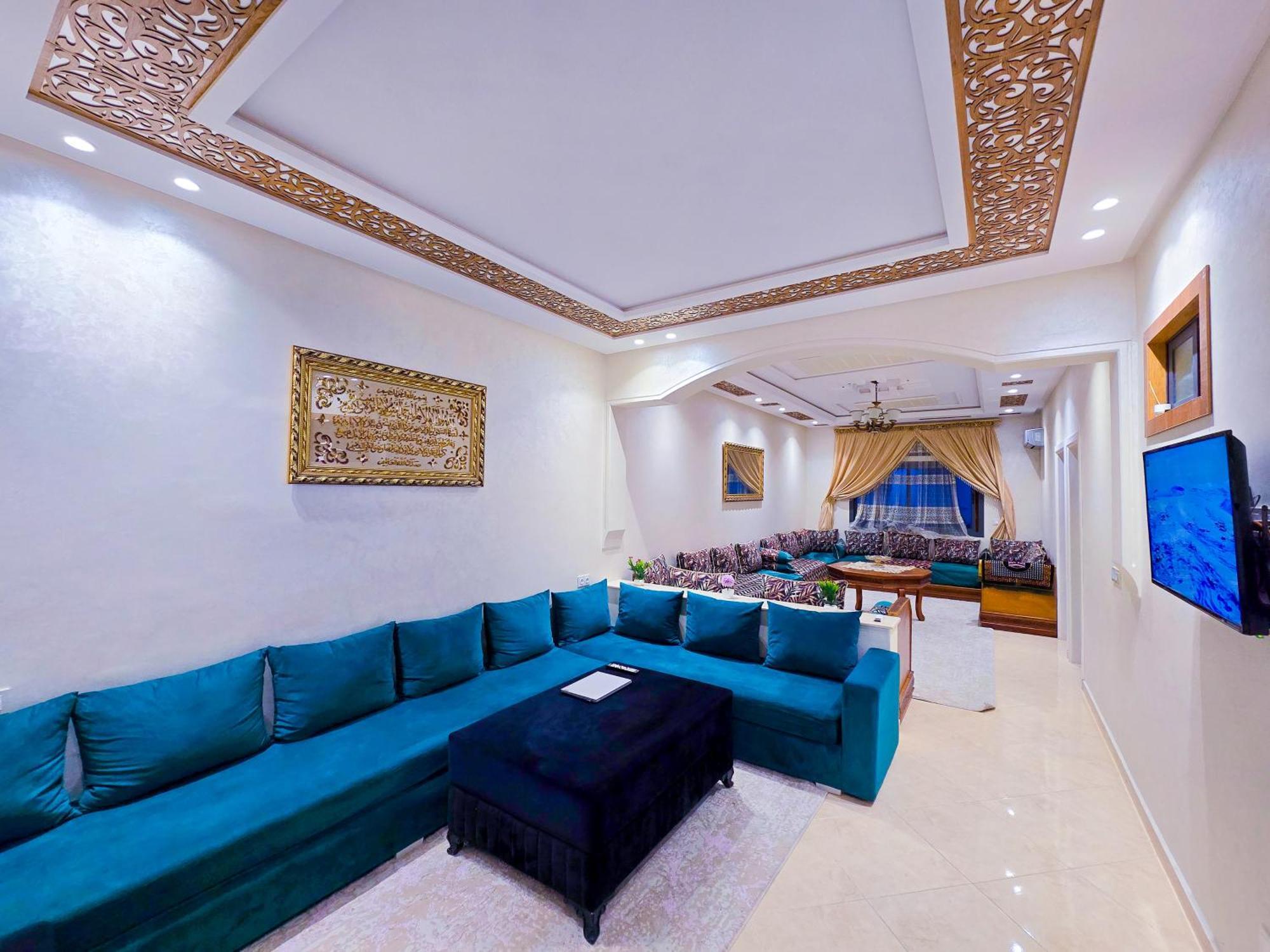 Luxury Of Mesnana - Stay With Low Budget タンジェ エクステリア 写真